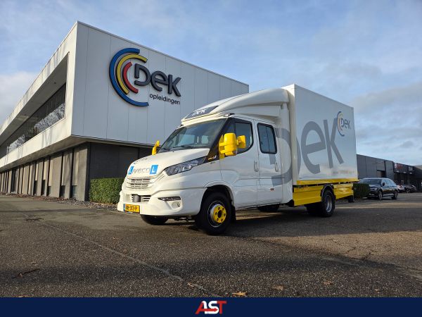 Aflevering Iveco Daily Dek Opleidingen